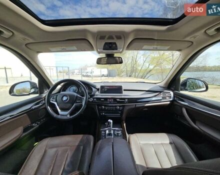 Білий БМВ Х5, об'ємом двигуна 2.98 л та пробігом 159 тис. км за 22400 $, фото 22 на Automoto.ua