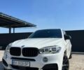 Білий БМВ Х5, об'ємом двигуна 3 л та пробігом 127 тис. км за 35500 $, фото 1 на Automoto.ua