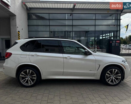 Белый БМВ Х5, объемом двигателя 3 л и пробегом 308 тыс. км за 27999 $, фото 3 на Automoto.ua