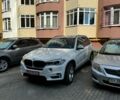 Белый БМВ Х5, объемом двигателя 3 л и пробегом 160 тыс. км за 21300 $, фото 1 на Automoto.ua