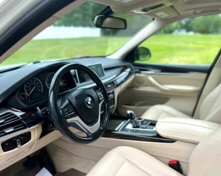 Белый БМВ Х5, объемом двигателя 3 л и пробегом 88 тыс. км за 8700 $, фото 11 на Automoto.ua