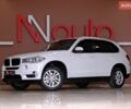 Білий БМВ Х5, об'ємом двигуна 2 л та пробігом 185 тис. км за 19900 $, фото 1 на Automoto.ua