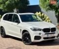 Білий БМВ Х5, об'ємом двигуна 3 л та пробігом 182 тис. км за 27900 $, фото 1 на Automoto.ua