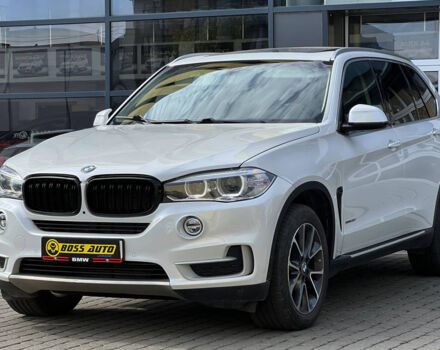 Белый БМВ Х5, объемом двигателя 3 л и пробегом 258 тыс. км за 22000 $, фото 2 на Automoto.ua