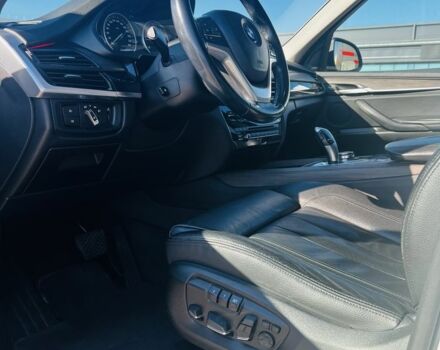 Білий БМВ Х5, об'ємом двигуна 2 л та пробігом 185 тис. км за 26000 $, фото 5 на Automoto.ua