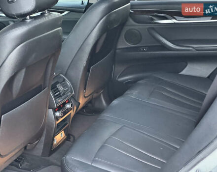 Белый БМВ Х5, объемом двигателя 3 л и пробегом 208 тыс. км за 21990 $, фото 32 на Automoto.ua