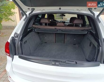 Білий БМВ Х5, об'ємом двигуна 2 л та пробігом 170 тис. км за 28900 $, фото 30 на Automoto.ua