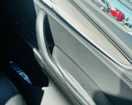 Білий БМВ Х5, об'ємом двигуна 2 л та пробігом 185 тис. км за 26000 $, фото 8 на Automoto.ua