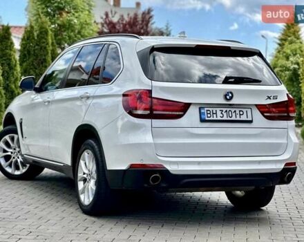 Белый БМВ Х5, объемом двигателя 2.98 л и пробегом 220 тыс. км за 12600 $, фото 1 на Automoto.ua