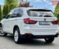 Белый БМВ Х5, объемом двигателя 2.98 л и пробегом 220 тыс. км за 12600 $, фото 1 на Automoto.ua