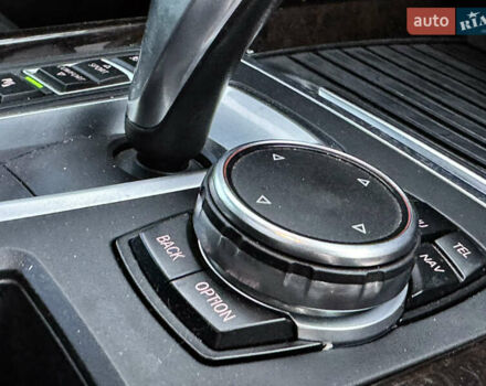 Белый БМВ Х5, объемом двигателя 3 л и пробегом 208 тыс. км за 21990 $, фото 41 на Automoto.ua