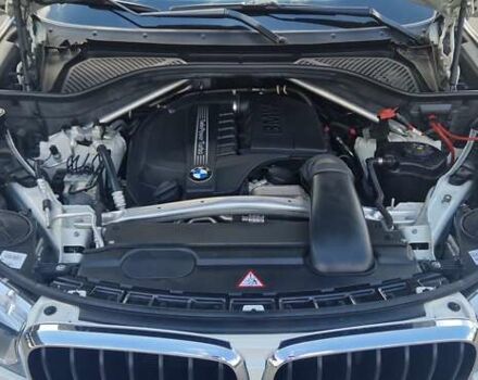 Білий БМВ Х5, об'ємом двигуна 2.98 л та пробігом 102 тис. км за 26500 $, фото 11 на Automoto.ua