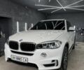 Белый БМВ Х5, объемом двигателя 3 л и пробегом 115 тыс. км за 21742 $, фото 1 на Automoto.ua