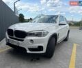 Белый БМВ Х5, объемом двигателя 2 л и пробегом 156 тыс. км за 26500 $, фото 1 на Automoto.ua