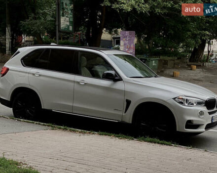 Білий БМВ Х5, об'ємом двигуна 3 л та пробігом 65 тис. км за 23800 $, фото 2 на Automoto.ua