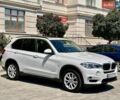Белый БМВ Х5, объемом двигателя 3 л и пробегом 200 тыс. км за 21500 $, фото 1 на Automoto.ua