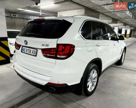 БМВ Х5 2015 в Днепре (Днепропетровске) на Automoto.ua Белый БМВ Х5, объемом двигателя 2 л и пробегом 159 тыс. км за 24800 $, фото 3 на Automoto.ua