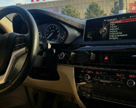 Белый БМВ Х5, объемом двигателя 2.98 л и пробегом 83 тыс. км за 26000 $, фото 9 на Automoto.ua