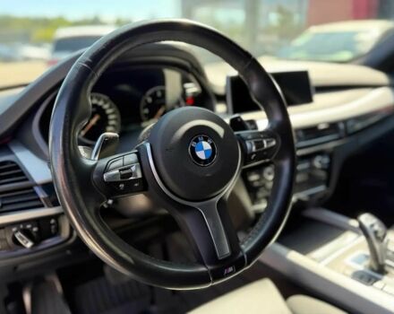Білий БМВ Х5, об'ємом двигуна 3 л та пробігом 73 тис. км за 8100 $, фото 6 на Automoto.ua