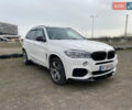 Белый БМВ Х5, объемом двигателя 2.99 л и пробегом 185 тыс. км за 23000 $, фото 1 на Automoto.ua