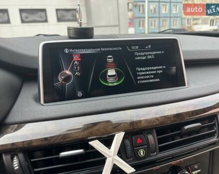 Білий БМВ Х5, об'ємом двигуна 3 л та пробігом 114 тис. км за 25000 $, фото 16 на Automoto.ua