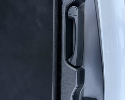 Белый БМВ Х5, объемом двигателя 2.99 л и пробегом 170 тыс. км за 32500 $, фото 21 на Automoto.ua