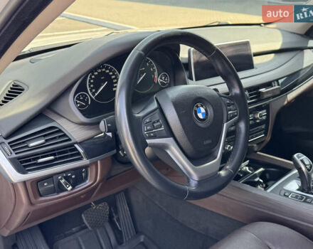 Белый БМВ Х5, объемом двигателя 2.98 л и пробегом 126 тыс. км за 26000 $, фото 17 на Automoto.ua