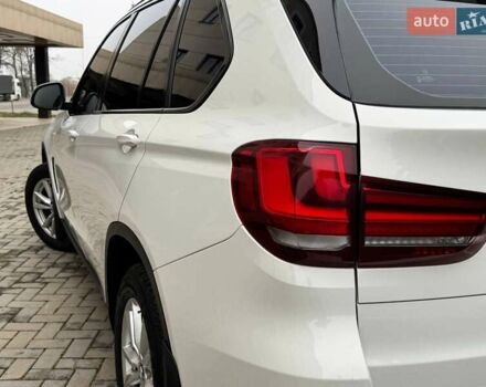 Белый БМВ Х5, объемом двигателя 2 л и пробегом 248 тыс. км за 22500 $, фото 17 на Automoto.ua