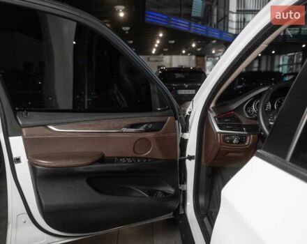 Белый БМВ Х5, объемом двигателя 2.99 л и пробегом 161 тыс. км за 29999 $, фото 16 на Automoto.ua