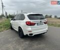 Білий БМВ Х5, об'ємом двигуна 3 л та пробігом 114 тис. км за 25000 $, фото 32 на Automoto.ua