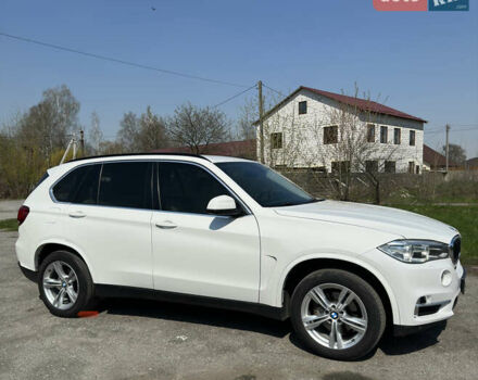 Білий БМВ Х5, об'ємом двигуна 2 л та пробігом 253 тис. км за 28950 $, фото 4 на Automoto.ua