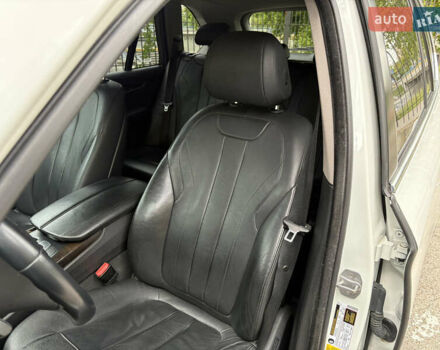 Білий БМВ Х5, об'ємом двигуна 2.98 л та пробігом 232 тис. км за 21500 $, фото 8 на Automoto.ua