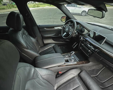 БМВ Х5 2015 в Кривом Роге на Automoto.ua Белый БМВ Х5, объемом двигателя 2.98 л и пробегом 115 тыс. км за 30000 $, фото 9 на Automoto.ua