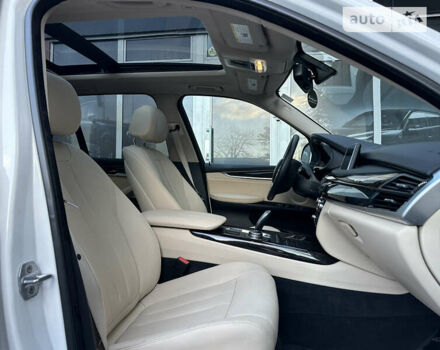 Белый БМВ Х5, объемом двигателя 2.98 л и пробегом 127 тыс. км за 24999 $, фото 11 на Automoto.ua