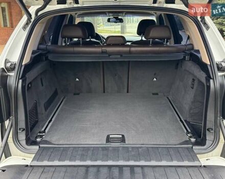 Белый БМВ Х5, объемом двигателя 2 л и пробегом 248 тыс. км за 22500 $, фото 30 на Automoto.ua