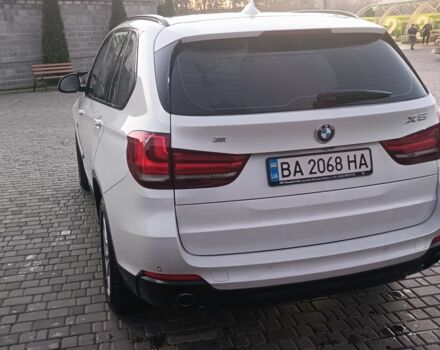 Белый БМВ Х5, объемом двигателя 2 л и пробегом 185 тыс. км за 24500 $, фото 3 на Automoto.ua