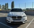 Білий БМВ Х5, об'ємом двигуна 2.98 л та пробігом 166 тис. км за 22000 $, фото 1 на Automoto.ua