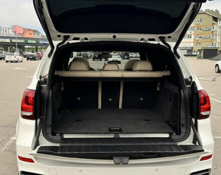 Білий БМВ Х5, об'ємом двигуна 2 л та пробігом 162 тис. км за 27900 $, фото 45 на Automoto.ua