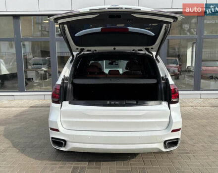 Белый БМВ Х5, объемом двигателя 2.99 л и пробегом 127 тыс. км за 24000 $, фото 2 на Automoto.ua