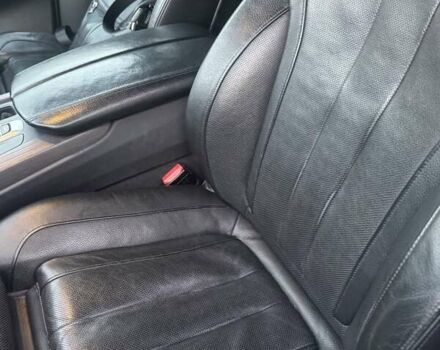 Белый БМВ Х5, объемом двигателя 2.99 л и пробегом 179 тыс. км за 35000 $, фото 7 на Automoto.ua