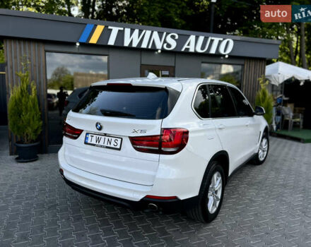 Белый БМВ Х5, объемом двигателя 2 л и пробегом 106 тыс. км за 27900 $, фото 17 на Automoto.ua