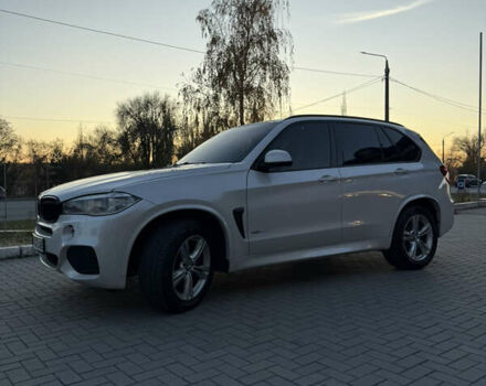 Белый БМВ Х5, объемом двигателя 2.98 л и пробегом 205 тыс. км за 27000 $, фото 1 на Automoto.ua