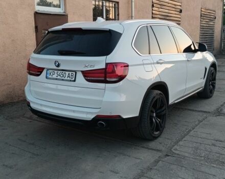 Білий БМВ Х5, об'ємом двигуна 3 л та пробігом 260 тис. км за 32500 $, фото 1 на Automoto.ua