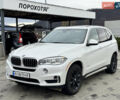 Белый БМВ Х5, объемом двигателя 2.98 л и пробегом 130 тыс. км за 28700 $, фото 4 на Automoto.ua