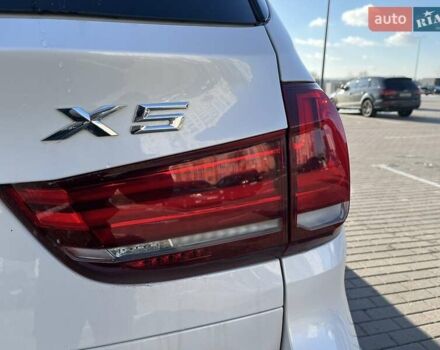 Белый БМВ Х5, объемом двигателя 3 л и пробегом 39 тыс. км за 28200 $, фото 14 на Automoto.ua