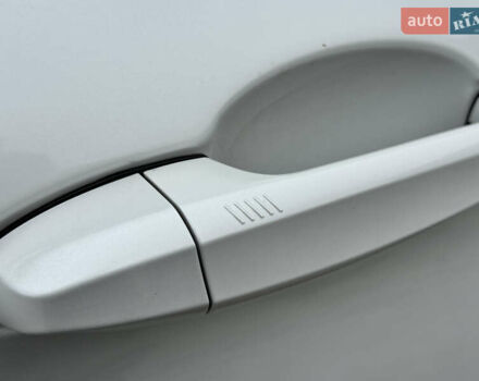 Белый БМВ Х5, объемом двигателя 2.98 л и пробегом 130 тыс. км за 28700 $, фото 15 на Automoto.ua