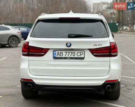 Білий БМВ Х5, об'ємом двигуна 2 л та пробігом 130 тис. км за 29500 $, фото 13 на Automoto.ua