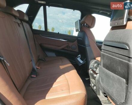 Білий БМВ Х5, об'ємом двигуна 2 л та пробігом 102 тис. км за 6700 $, фото 10 на Automoto.ua