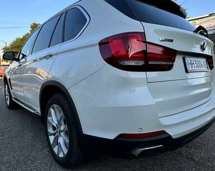 Белый БМВ Х5, объемом двигателя 2 л и пробегом 206 тыс. км за 26999 $, фото 17 на Automoto.ua