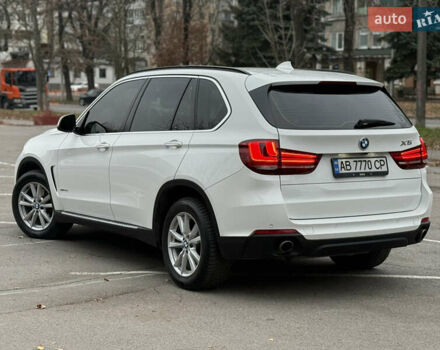 Білий БМВ Х5, об'ємом двигуна 2 л та пробігом 130 тис. км за 29500 $, фото 5 на Automoto.ua